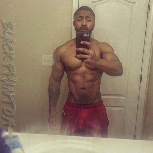 michealg87: SEXY ASS ATL NIGGA…..