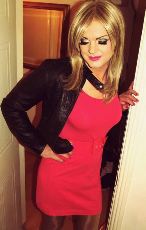 lovecourts:  The wonderful Nadine Coyle x