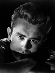 thejamesdean:  “Am I in love? Absolutely. I’m in love with ancient philosophers,