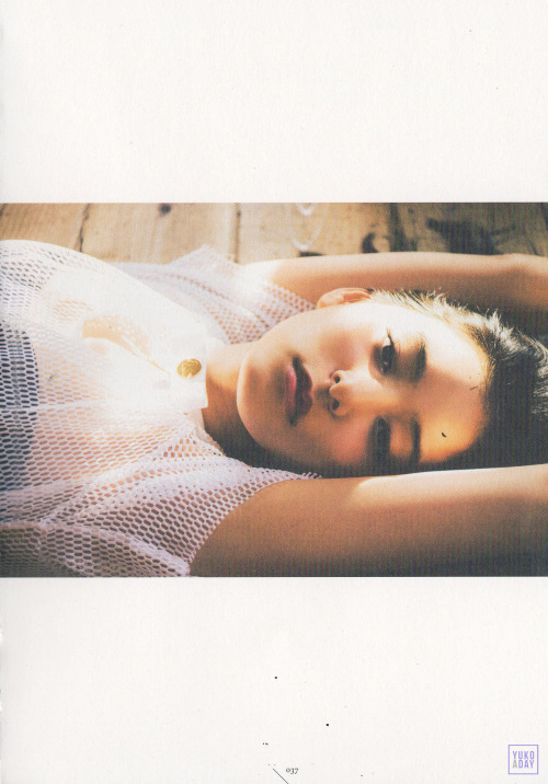 「新木優子 photo book first.」(2015)