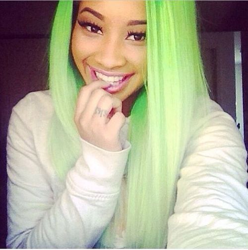 imninm:  black girls with green hair