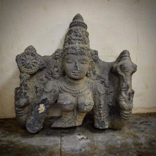 Devi Vaishnavi (one of the Saptamatrikas) or Vishnu Durgai 11th Century, Chola Era The broken nature