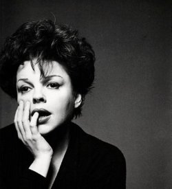 wehadfacesthen: Judy Garland, 1963, photo