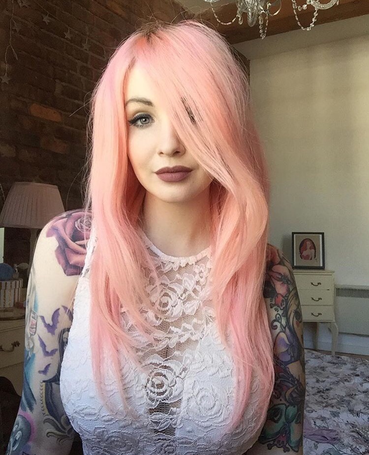 THE ÜBER SEXY INK