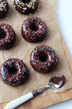 sweetoothgirl:  Double Chocolate Donuts
