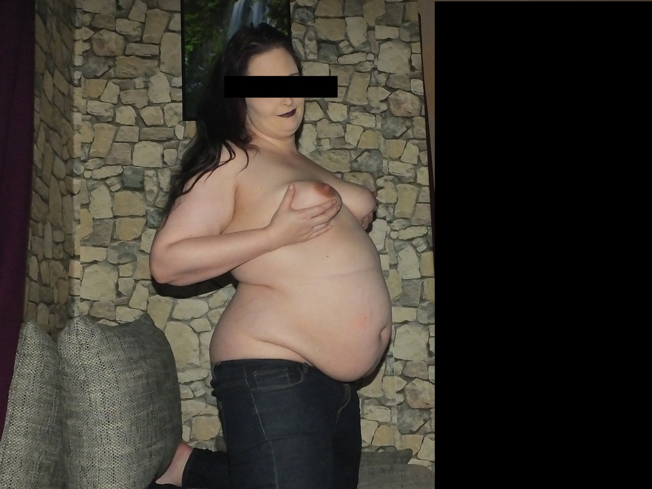 Meiner Herrin ihr geiler Schwabbelbauch
