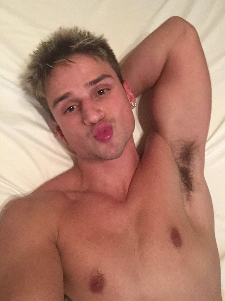 colungafrank:  Jackson Taylor    twitter pics