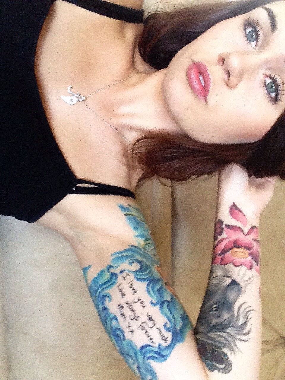 rose-j:  Happy Friday yoooo