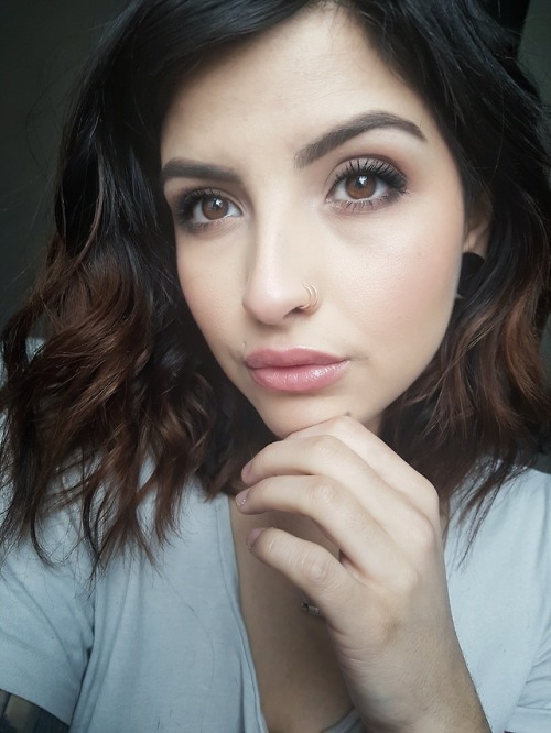 kleebee:Changing up my hair today and very excited about it. Please submit your guesses to my inbox,