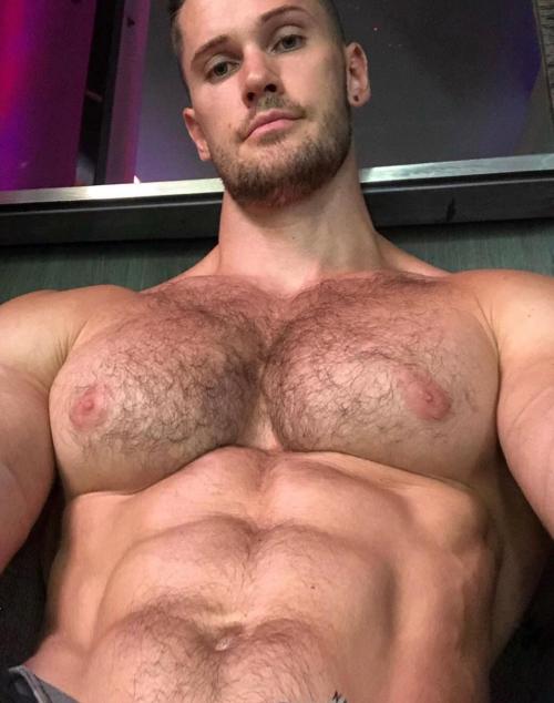 Maxim Denisov / maximdenisov on onlyfans, iammaxdenisov on ig