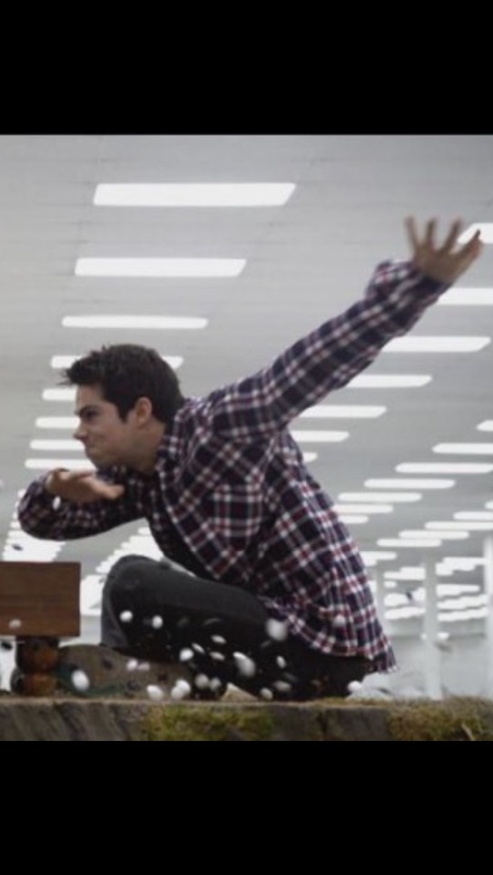 Stiles Stilinski Dabbing On His Haters