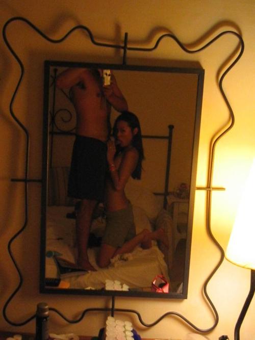 orientalbj:Well done capture of a Asian American couple during oral sex. Bravo!Pretty genuine wi