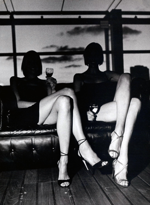 a-state-of-bliss:  Vogue US Jan 1996 by Helmut