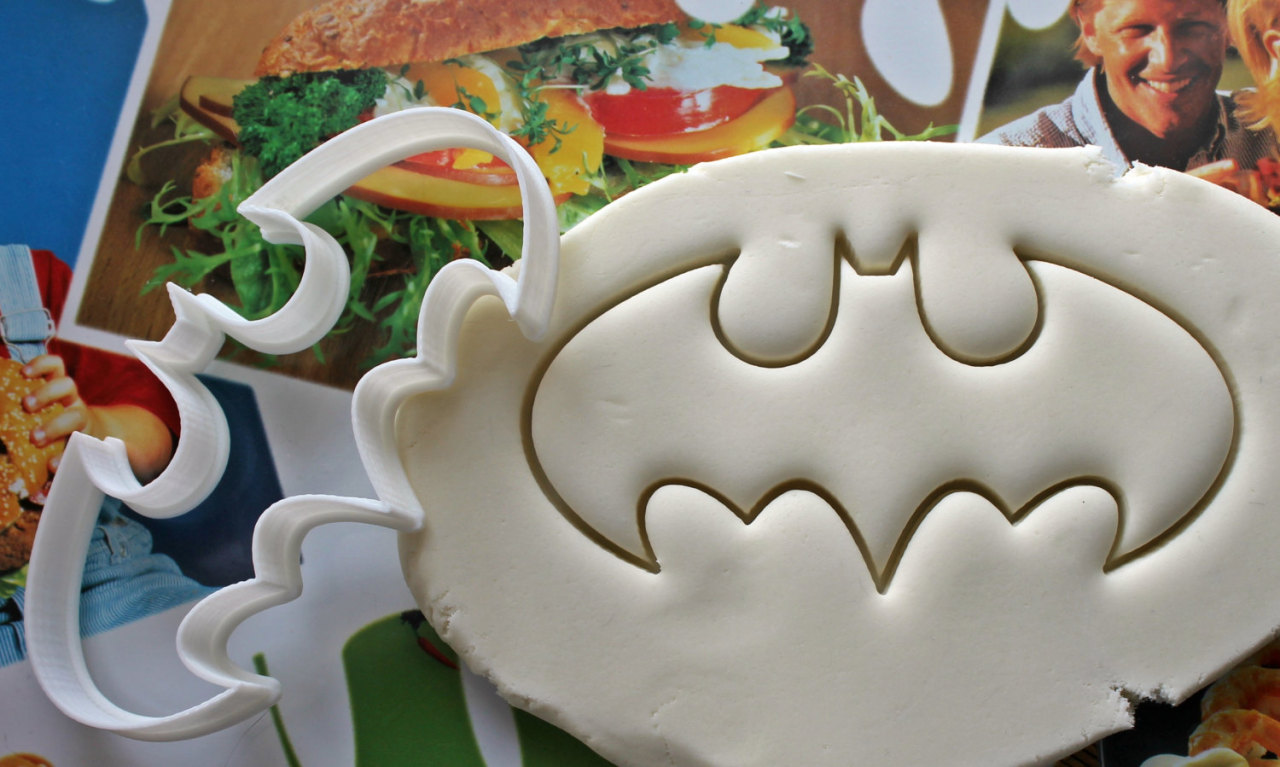 culturenlifestyle:  Adorable Cookie Cutters of Pop Icon Figures by Tiago Belo  Indie