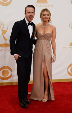 elizabethswardrobe:  Aaron Paul and Lauren