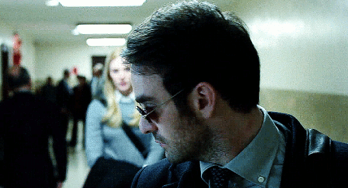 wawaluxthings:lifeisjustalonelyhighway:Karedevil parallels: DD 2x07 // TD 1x01My heart stopped at th