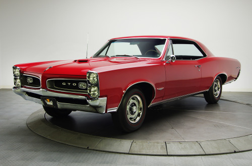 taylormademadman: 1966 Pontiac GTO 