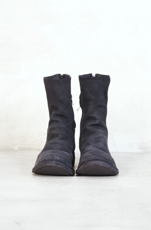 sunwooseo:  sunwooseo a1923 _ black cordovan double zip boots.