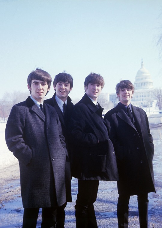 THE BEST PICTURES OF THE BEATLES IN COLOR