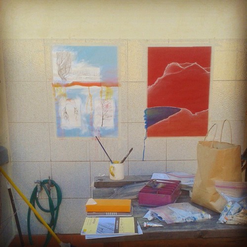 Painting my day away #wandering #iliveinitaly  #painting  #acrylic #watercolors  #art #procrastinati