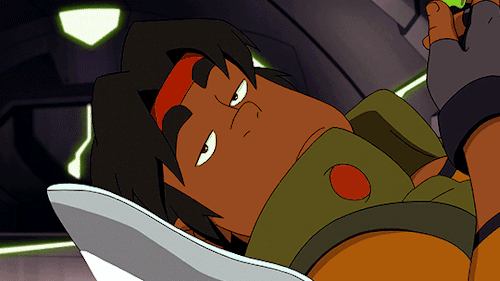 lanceslide:TPoF™ Requests [3/25] :Hunk Gifs for @neurotiickindHunk lying down is a Hunk I didn