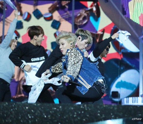 fy-taem:  2015 Mnet Asian Music Awards151202 © 兩米三的vvvvv_ - do not edit 