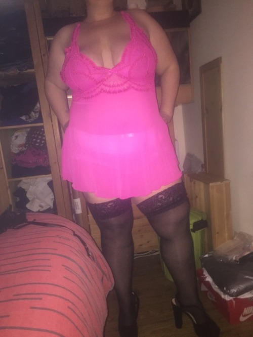 welovewifesharing: jim1233:My sexy wife very hot