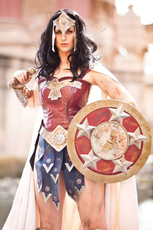 fillingthemptyspaces:  cosplayandgeekstuff:  Meagan Marie (USA) as a Wonder Woman (warrior vers