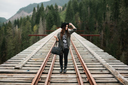 brutalgeneration:  Sara Kiesling (by jordanvoth.com)