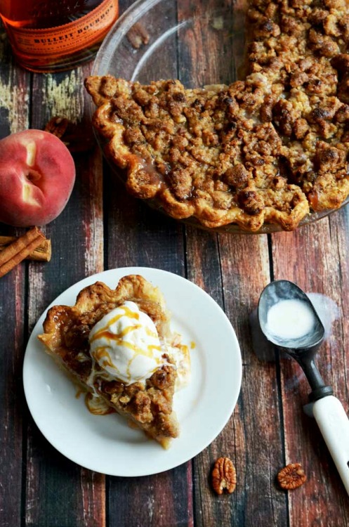 Maple Bourbon Brown Butter Peach Pie (670 × 1012)