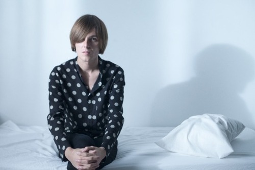 joshua-baeward:This is such a weird Photoshoot of the Horrors likeRhys looks like a male prostitute, how he’s gently posed on the bed with anticipation and with his shirt tastefully unbuttonedJoe looks deranged and like gollum Josh actually looks good.