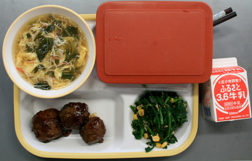 upupupuprincess:給食cr