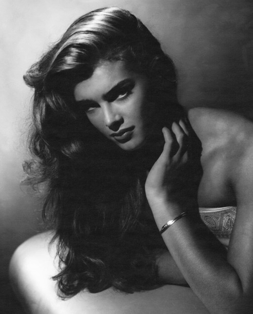 the-original-supermodels: Brooke Shields adult photos