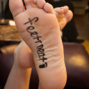 Sex feetrneat:  pinuppops_foot_fetish pictures