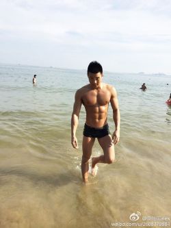 g-korea:  탄탄한몸매