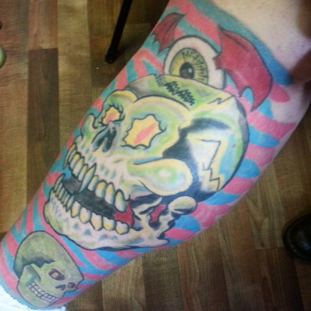 Nothing like tattooing your own legs.  Skulls and cotton candy zebra forever.   #art