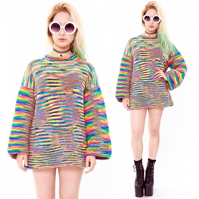 shoptunnelvision:  Well THIS magical thing exists! Up now in our vintage section!