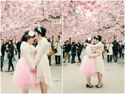 cat-panties:  callmekitto:  themarsvulva:  zitadevi:  Oh my god lesbian weddings always make me crryyy!!! This one is so cute I’m going to die!!!  i’m going to sob wow this is the cutest   THEY COLOR COORDINATED WITH NATURE HOW CUTE IS THAT  This