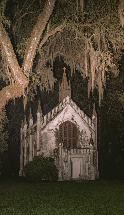evilbuildingsblog:  Southern Gothic