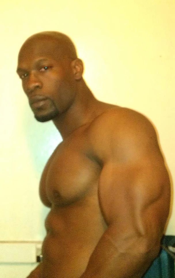 turbo104:  Bald head Sexxy azz MF 