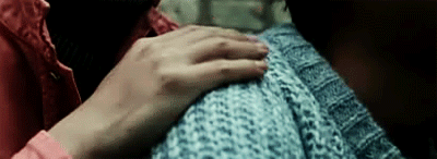 kikifortodae:  vvipsmileholic:  My OTP don’t need no Photoshop.  This was in front