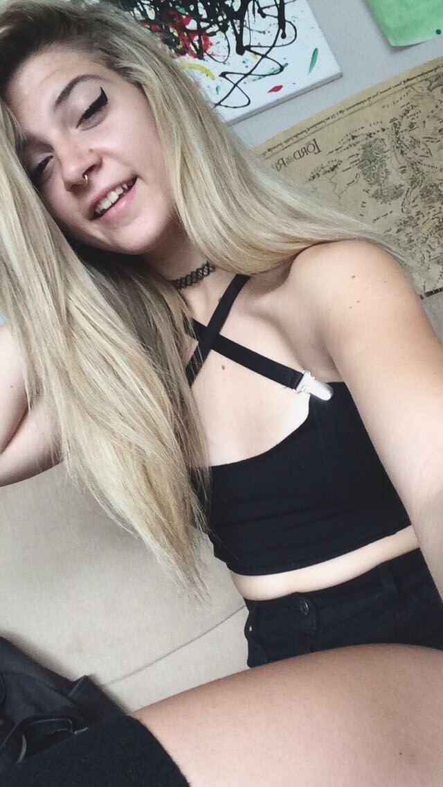 shay-gnar:  I was tagged by psychedelic-freak-out to post some of my favorite photos