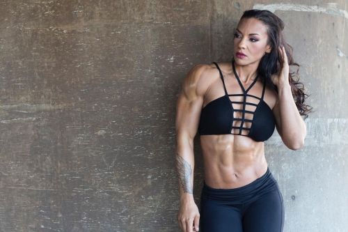 Alicia Bell - IFBB Pro porn pictures