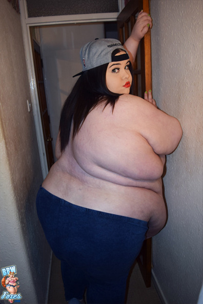 porcelainbbw:  Since I wonâ€™t be posting porn pictures