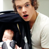 hstuyles:  Harry with Theo 