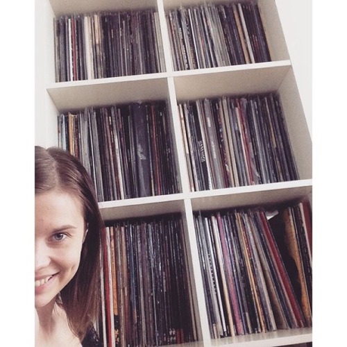 GIRLS GONE VINYL