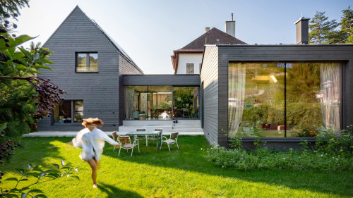 Good wood - like the way architecture studio Smartvoll has preserved this old cottage in Klosterneub