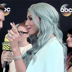 kesha-rose: ‘I used to dress a lot in black and now I’ve let color into my life, its very metaphoric