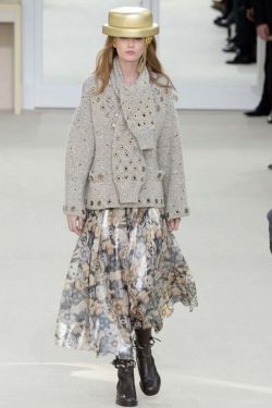 vogueaustralia:  Chanel ready-to-wear autumn/winter ‘16/’17 
