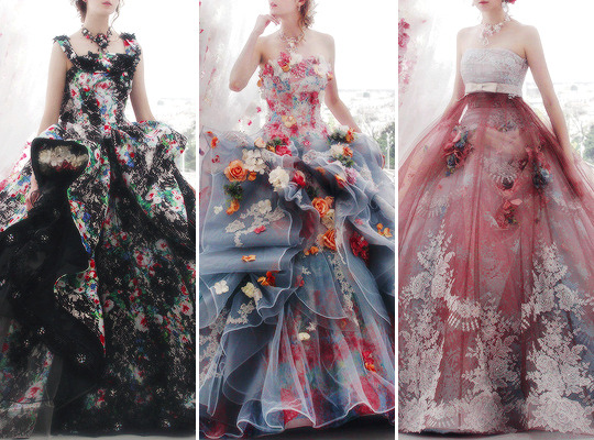 chandelyer:wedding gowns by  Stella De Libero   